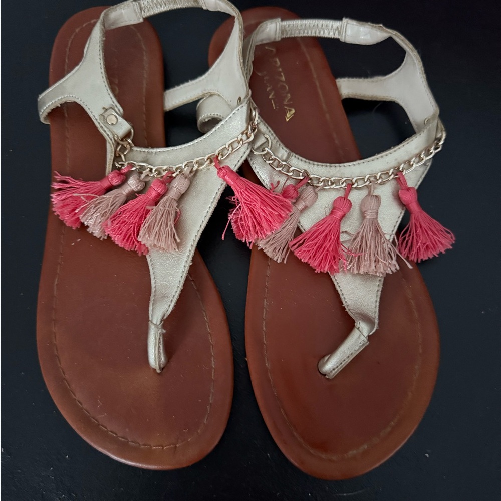 Arizona Jean Company Beige and Pink Tassel Sandals